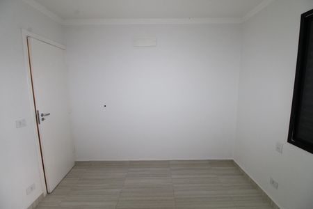 Casa para alugar com 90m², 4 quartos e 2 vagasSuíte