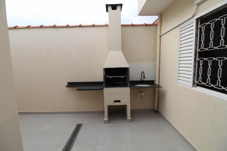 Casa para alugar com 90m², 4 quartos e 2 vagasQuintal