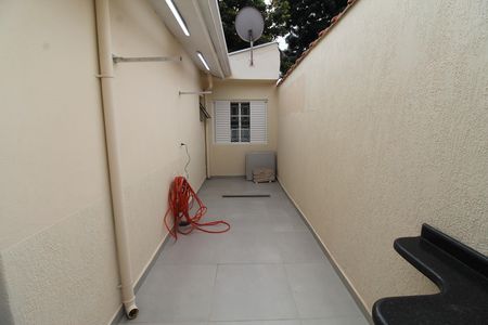 Casa para alugar com 90m², 4 quartos e 2 vagasQuintal