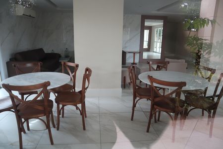 Apartamento para alugar com 70m², 2 quartos e 1 vagaSALAO DE FESTAS 