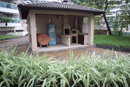 Apartamento para alugar com 70m², 2 quartos e 1 vagaCHURRASQUEIRA 2