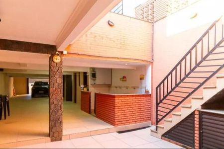Casa à venda com 3 quartos, 240m² em Vila Alpina, São Paulo