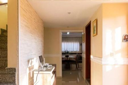 Casa à venda com 3 quartos, 240m² em Vila Alpina, São Paulo