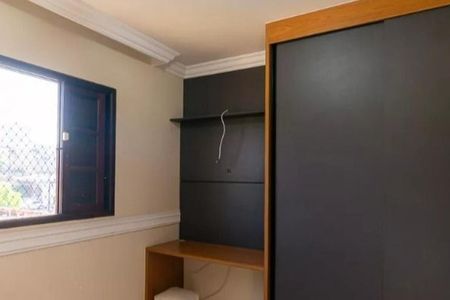 Casa à venda com 240m², 3 quartos e 6 vagas