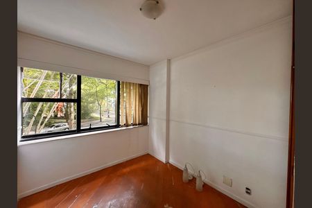 Apartamento à venda com 75m², 2 quartos e 1 vaga Apartamento à venda com 75m², 2 quartos e 1 vagaQuarto