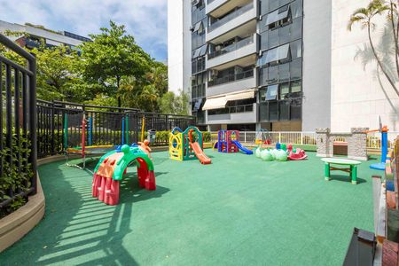 Apartamento à venda com 75m², 2 quartos e 1 vaga Apartamento à venda com 75m², 2 quartos e 1 vagaÁrea comum