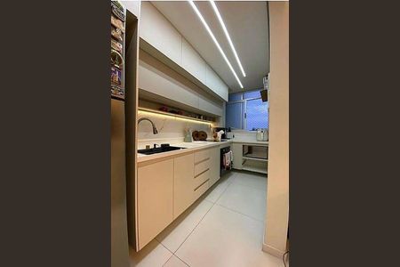 Apartamento à venda com 138m², 3 quartos e 1 vaga