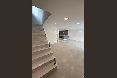 Casa à venda com 4 quartos, 230m² em Vargem Pequena, Rio de Janeiro