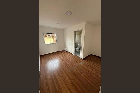 Casa à venda com 4 quartos, 230m² em Vargem Pequena, Rio de Janeiro