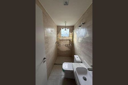 Casa à venda com 4 quartos, 230m² em Vargem Pequena, Rio de Janeiro