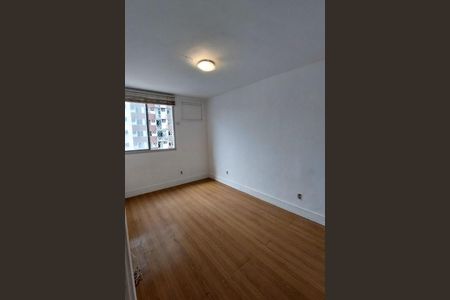 Apartamento à venda com 2 quartos, 58m² em Barra da Tijuca, Rio de Janeiro