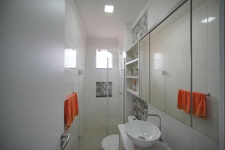 Apartamento para alugar com 68m², 2 quartos e 1 vagaBanheiro Social