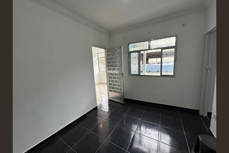 Casa para alugar com 100m², 2 quartos e sem vagaSala