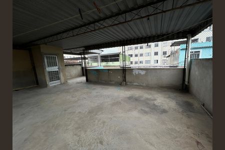 Casa para alugar com 100m², 2 quartos e sem vagaTerraço