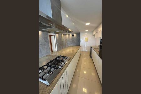 Apartamento à venda com 186m², 4 quartos e 2 vagas