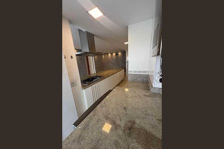 Apartamento à venda com 186m², 4 quartos e 2 vagas