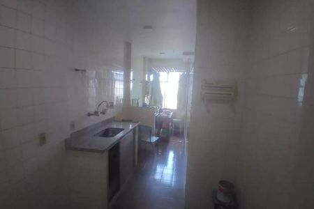 Apartamento à venda com 74m², 2 quartos e 1 vaga