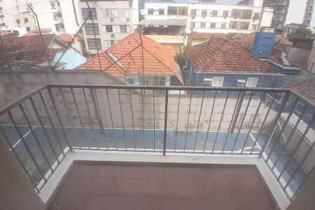 Apartamento à venda com 74m², 2 quartos e 1 vaga
