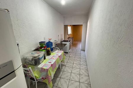 Casa à venda com 62m², 2 quartos e 1 vaga