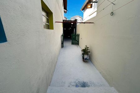 Casa à venda com 62m², 2 quartos e 1 vaga