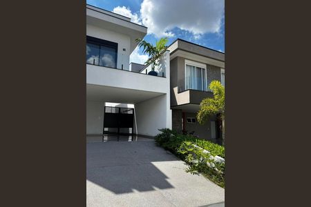 Casa à venda com 232m², 3 quartos e 4 vagas