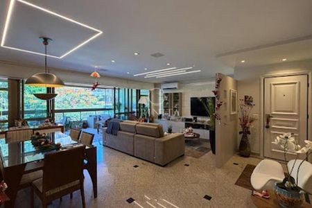 Apartamento à venda com 198m², 3 quartos e 3 vagas