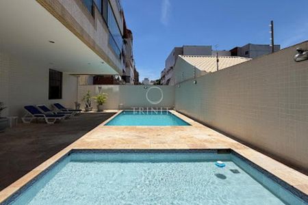 Apartamento à venda com 198m², 3 quartos e 3 vagas