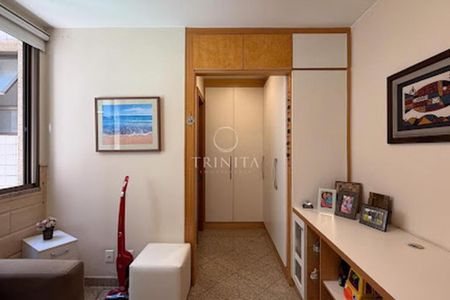 Apartamento à venda com 198m², 3 quartos e 3 vagas
