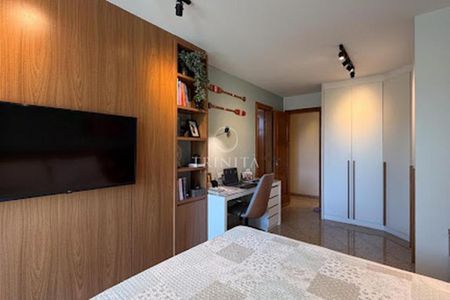 Apartamento à venda com 198m², 3 quartos e 3 vagas