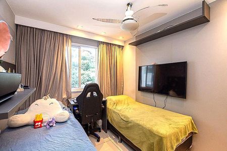 Apartamento à venda com 167m², 3 quartos e 2 vagas