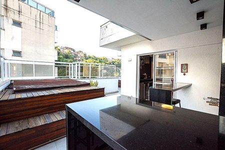 Apartamento à venda com 167m², 3 quartos e 2 vagas