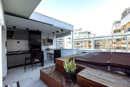 Apartamento à venda com 167m², 3 quartos e 2 vagas