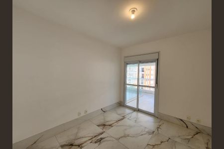 Foto 02 de apartamento para alugar com 4 quartos, 161m² em Vila Nova Conceição, São Paulo