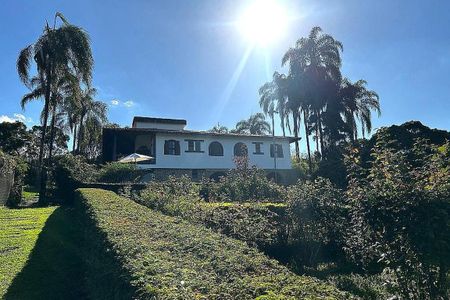 Casa à venda com 500m², 4 quartos e 4 vagas
