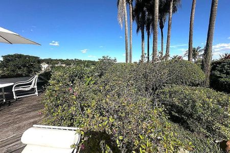 Casa à venda com 500m², 4 quartos e 4 vagas