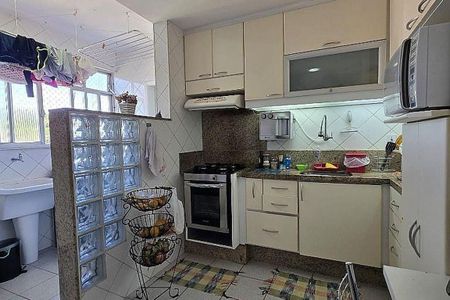 Apartamento à venda com 80m², 2 quartos e 1 vaga