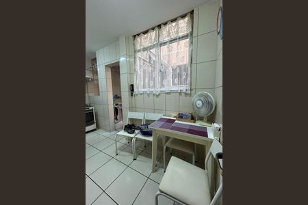 Apartamento à venda com 75m², 2 quartos e sem vaga