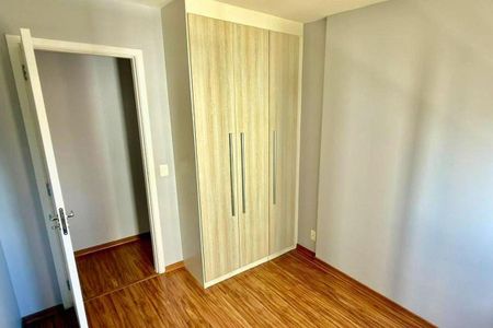 Apartamento à venda com 2 quartos, 69m² em Empresarial 18 do Forte, Barueri