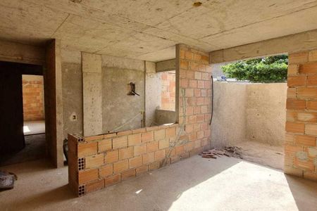 Apartamento à venda com 67m², 2 quartos e 1 vaga