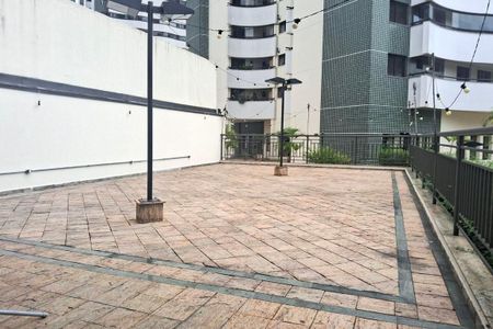 Apartamento à venda com 141m², 3 quartos e 6 vagas