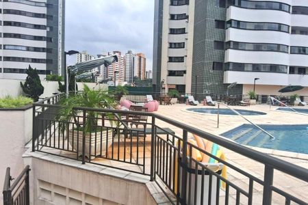 Apartamento à venda com 141m², 3 quartos e 6 vagas