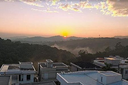 Casa à venda com 3 quartos, 200m² em Parque Sinai, Santana de Parnaíba
