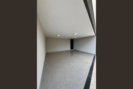 Casa de Condomínio à venda com 3 quartos, 215m² em Loteamento Caminhos de San Conrado (Sousas), Campinas