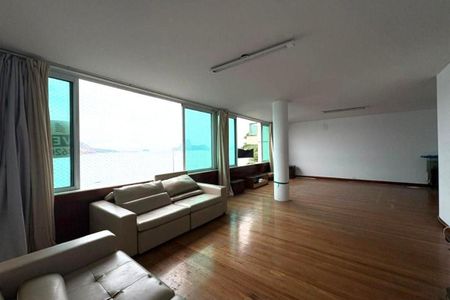 Apartamento à venda com 3 quartos, 220m² em Ingá, Niterói