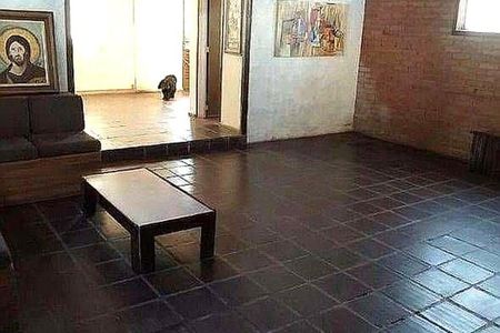 Casa à venda com 3 quartos, 287m² em Prado, Belo Horizonte