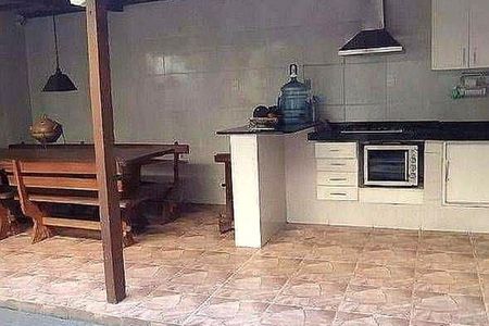 Casa à venda com 287m², 3 quartos e 2 vagas