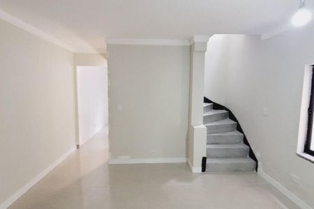 Casa à venda com 196m², 3 quartos e 2 vagas