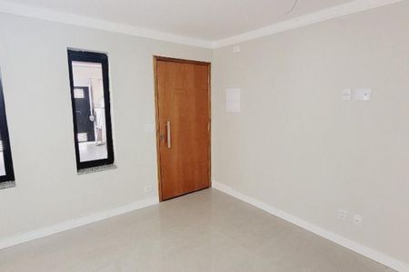 Casa à venda com 3 quartos, 196m² em Jardim Taboao, São Paulo