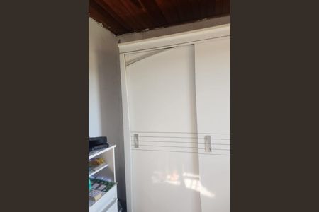 Casa à venda com 2 quartos, 100m² em Vila Palmeiras, São Paulo