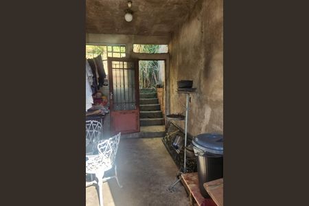 Casa à venda com 2 quartos, 100m² em Vila Palmeiras, São Paulo